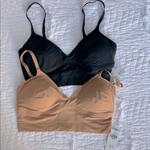 NWT! A&F NEXT TO NAKED BRALETTE BUNDLE- Size M